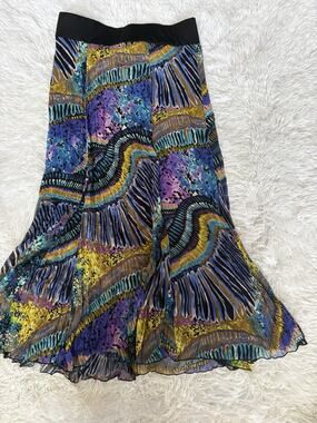 LM Studio Women’s 12 Lined Maxi Skirt. Beautiful, Pretty Colors.